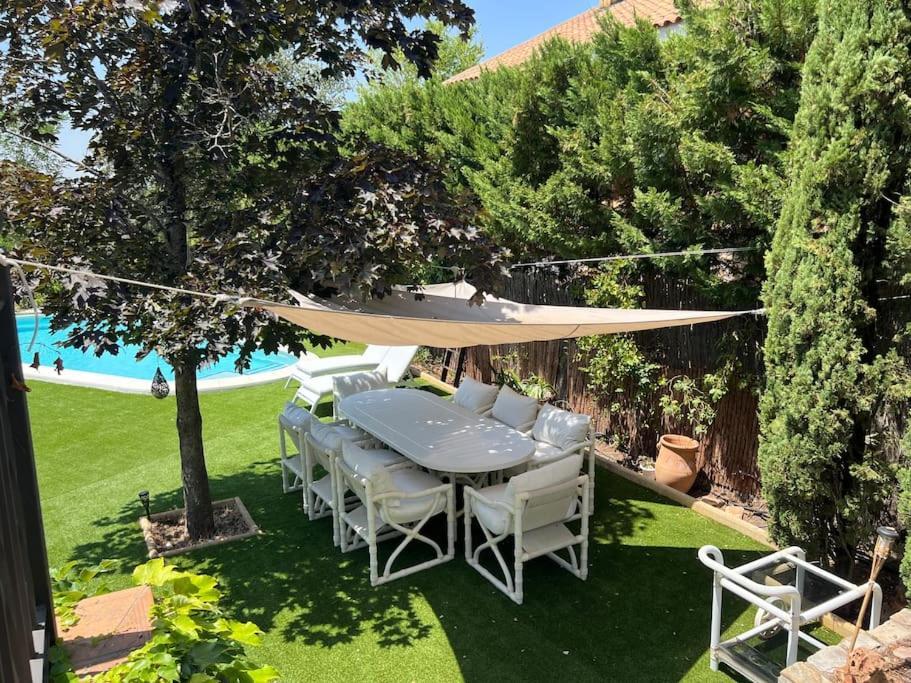 La Amapola Villa Valdemorillo Екстериор снимка